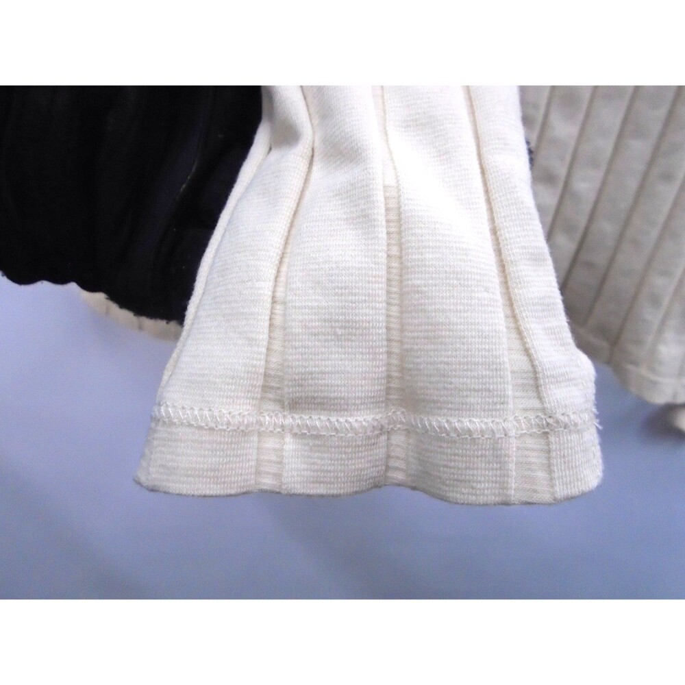 Free people In The Mix Ivory Ribbed Long Sleeve large button top Top size Medium - Picture 6 of 11
